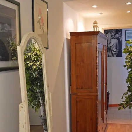 Bed and Breakfast Costanza A Trastevere *