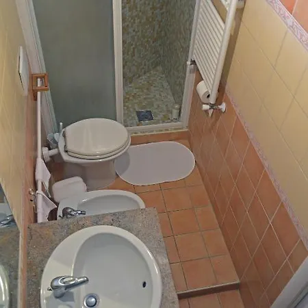 Alojamento de Acomodação e Pequeno-almoço Costanza A Trastevere Roma